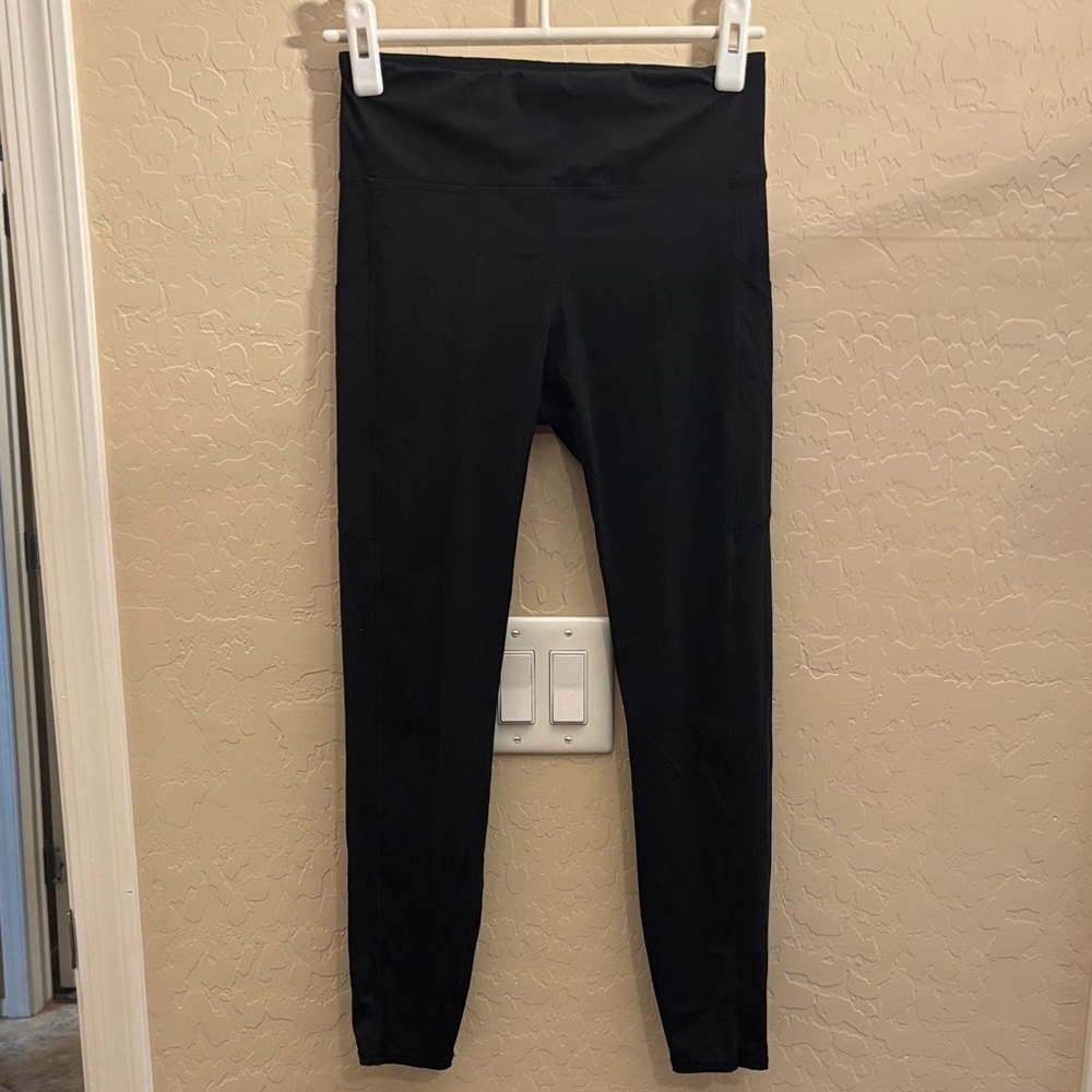 Vuori Black Performance Leggings